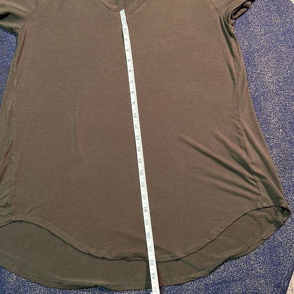 Short Sleeve Top - Picture 8 of 12